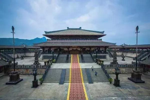 下雨天象山影视城,下雨优惠活动