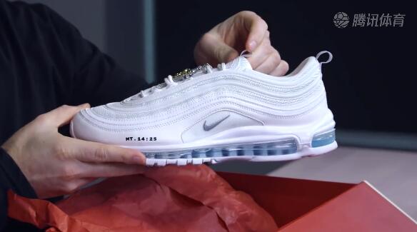 nike新鞋仅女鞋抢购人数已达34万,nike新鞋抢到的概率大吗