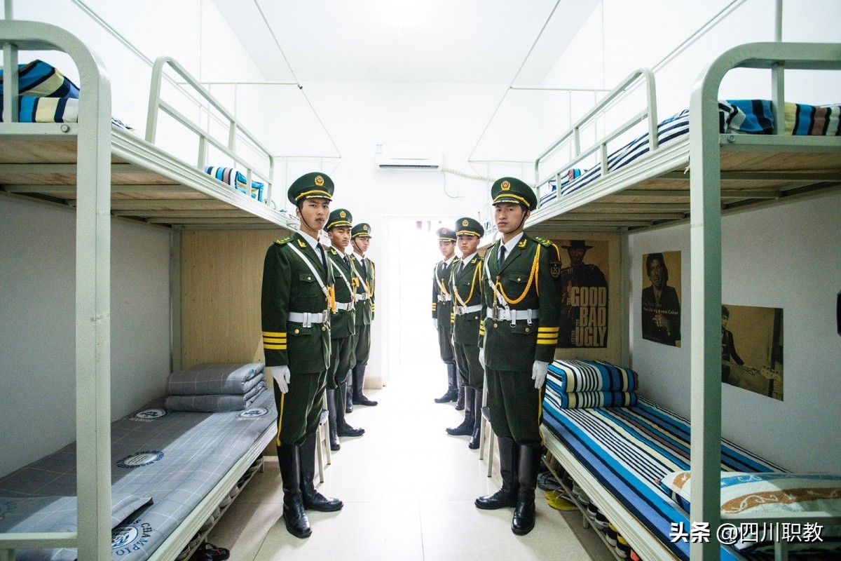 中国科技城里的大学，也是四川单招的5所国家示范高职院校之一