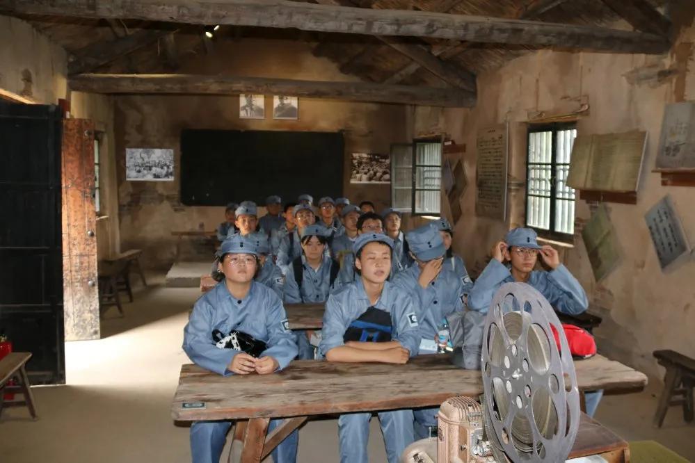 青少年暑期军事夏令营营地,五天四夜军事夏令营你准备好了吗