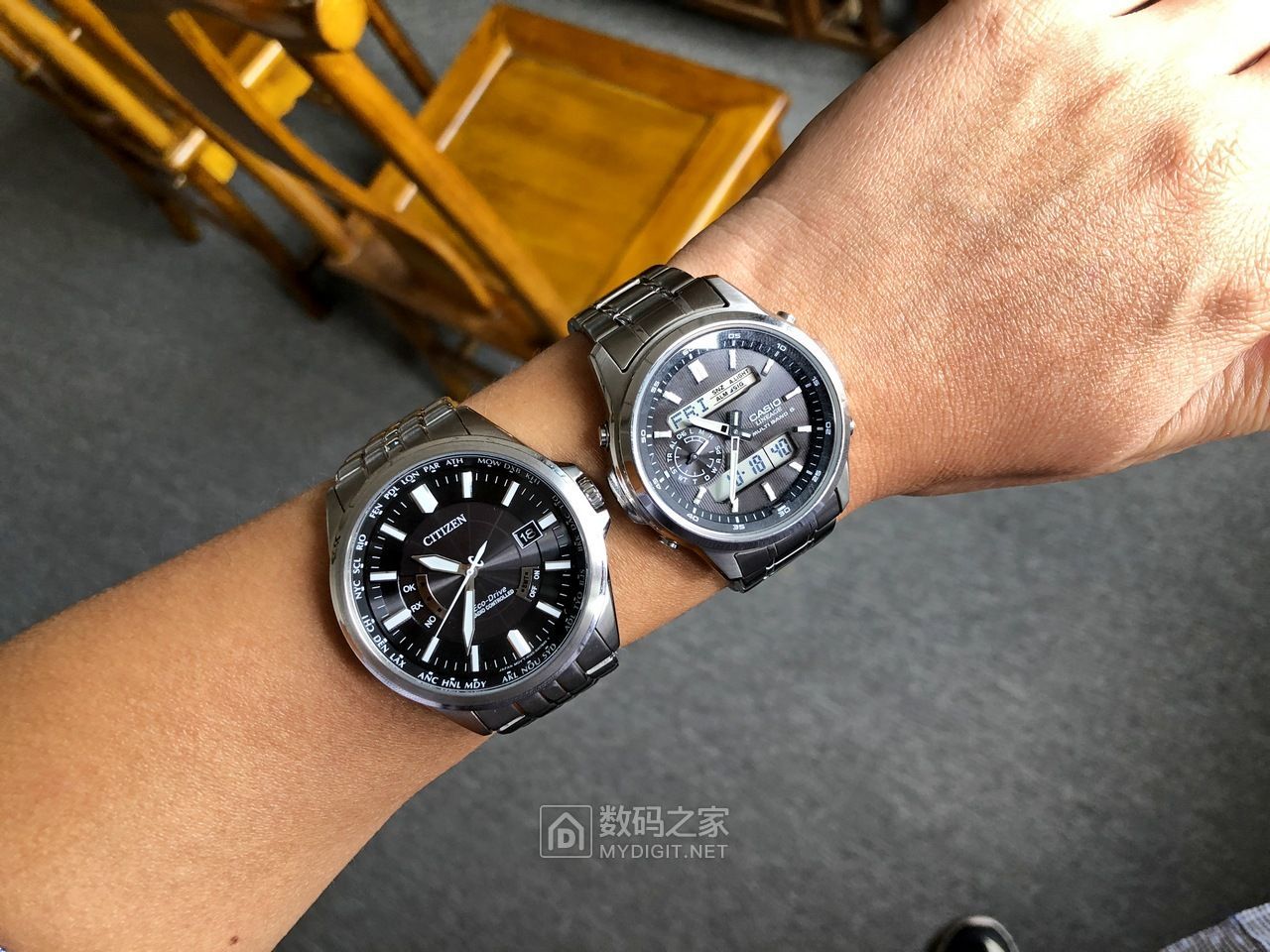 西铁城光动能手表h145开后盖,西铁城光动能手表黑盘视频评测