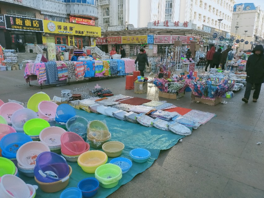 在黑河摆摊必须会俄语吗,黑河早市摆摊大妈讲俄语