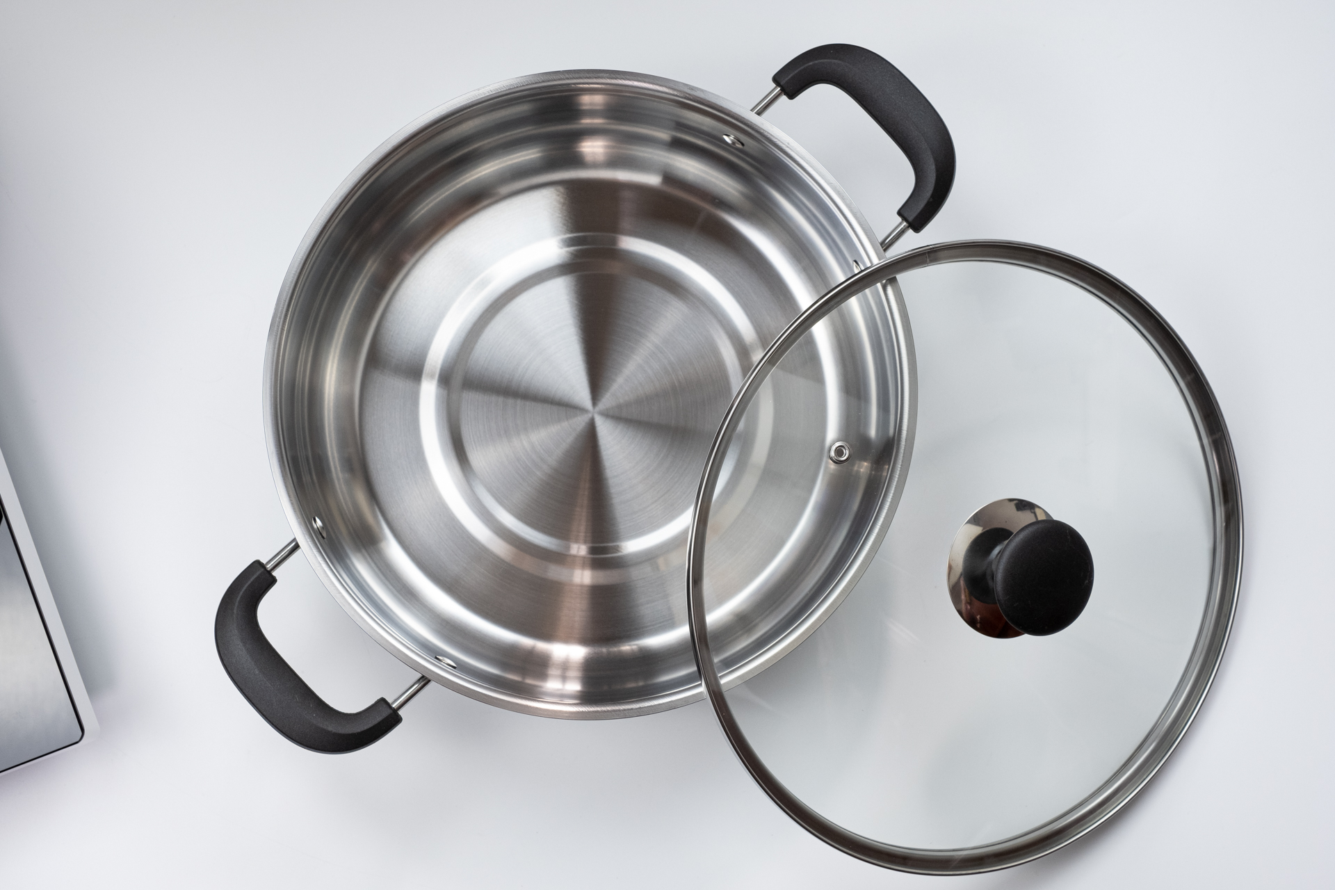 白色炒菜锅推荐电磁炉,出租房炒菜锅电磁炉推荐平价