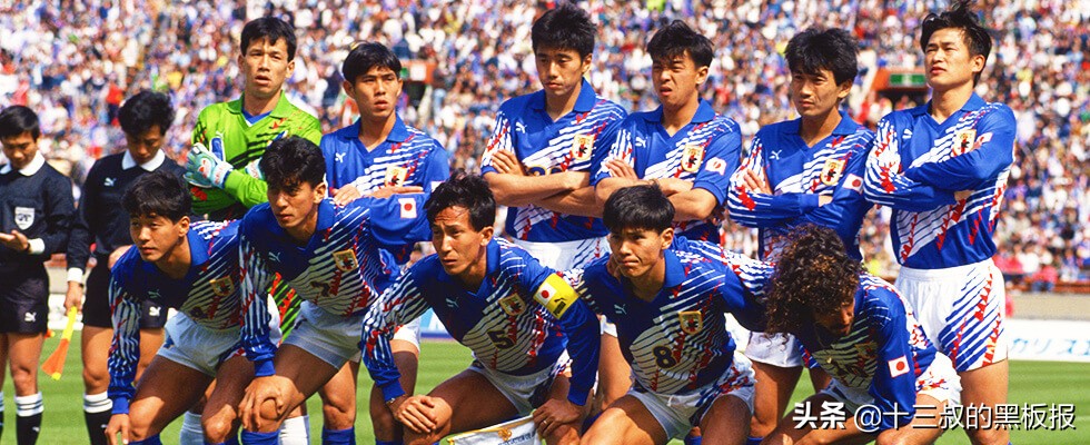 日本30年前足球,30年代的日本足球联赛