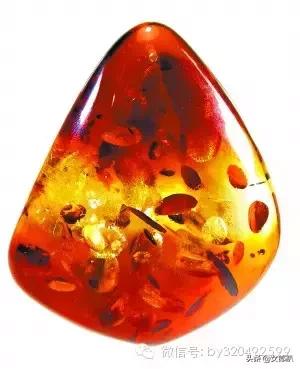 教你怎么挑选琥珀蜜蜡,俄料琥珀虫原石如何挑选