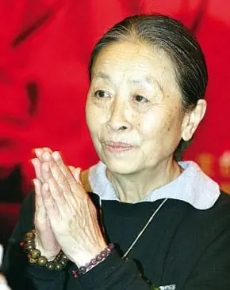 张少华的妈妈什么时候去世的,张少华饰演母亲视频