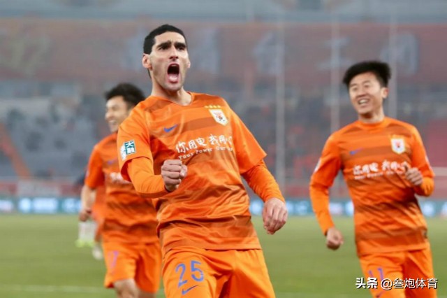 阿扎尔卢卡库德布劳内费莱尼,德布劳内为费莱尼鸣不平