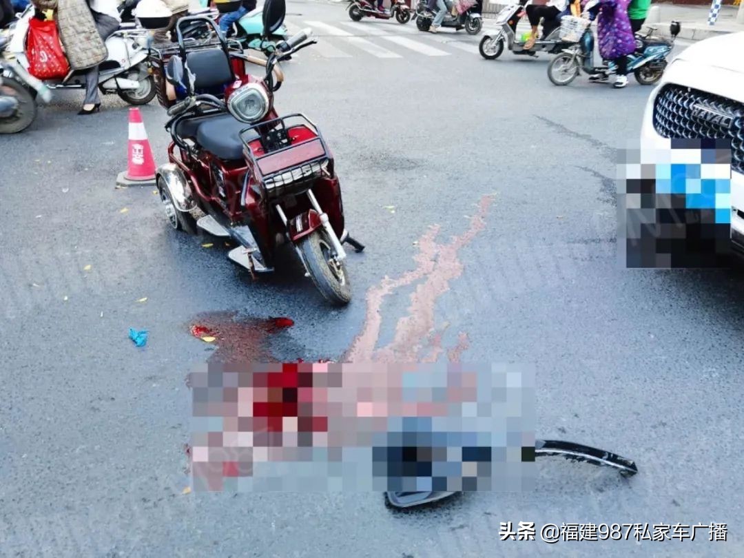 福州外卖小哥出车祸死亡,福州一男骑手不幸身亡