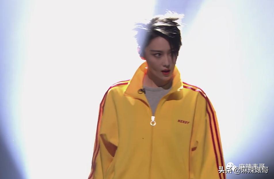 迷惑，《浪姐2》这是在干嘛？？？确定不是农村婚宴演出？