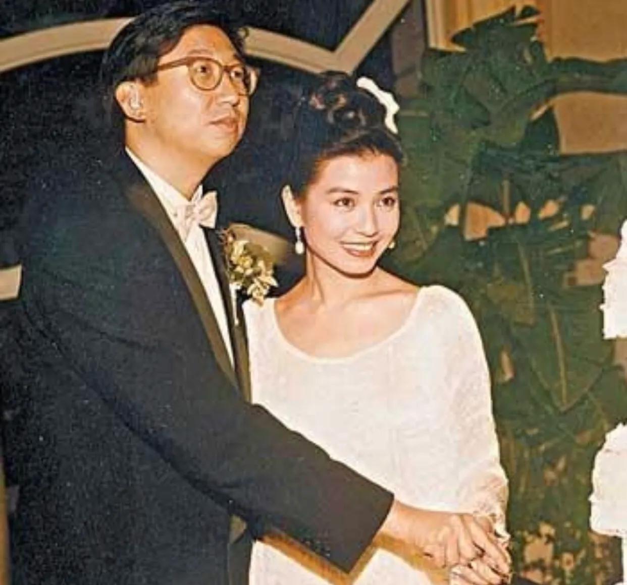 明星整容和不整容老去有什么区别,自然老去和整容明星的对比