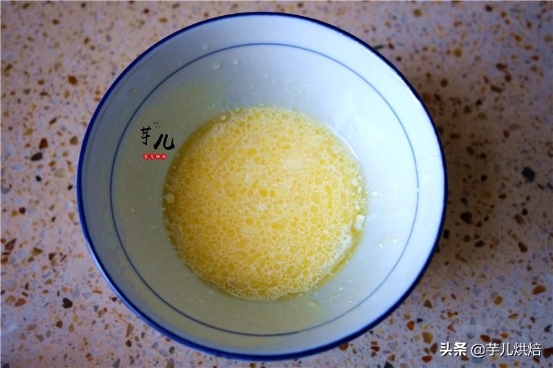 如何做杯子蛋糕好吃,5分钟就可以做好的杯子蛋糕