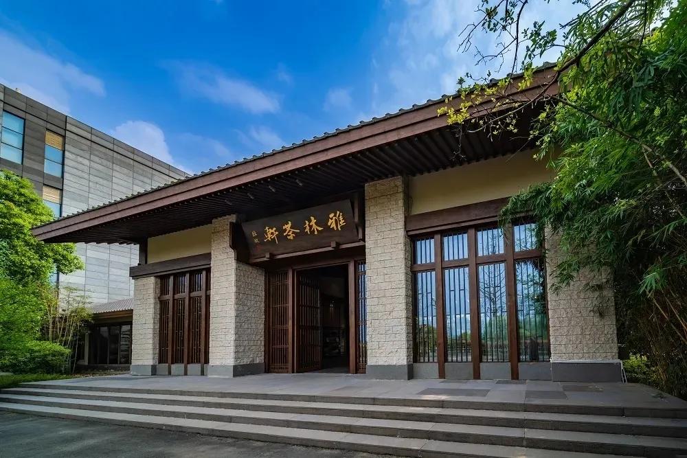 千呼万唤的套餐,峨眉山金顶酒店优惠价