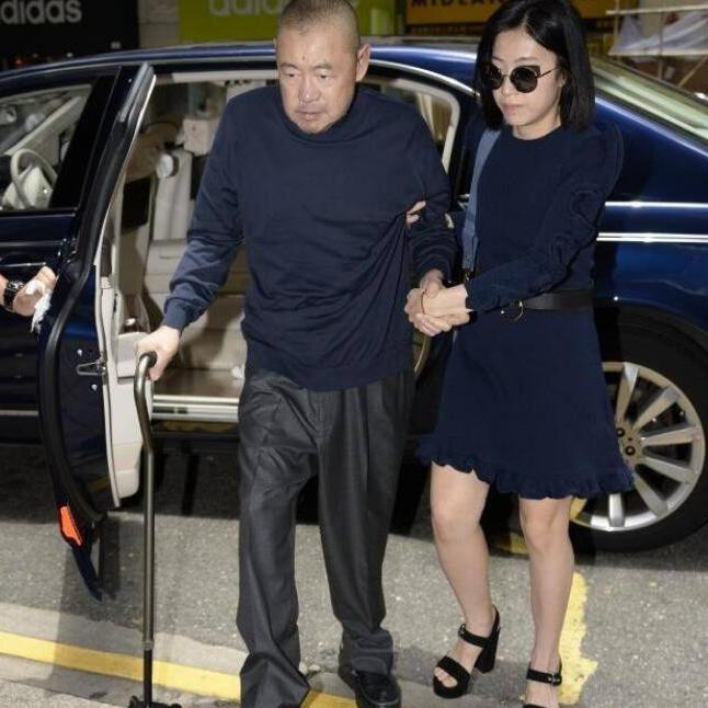 容忍丈夫找小三屡遭背叛却不离婚,容忍丈夫出轨屡遭背叛不离婚