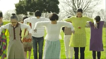 等摘下口罩那天，她们说必须！马上！立刻抹上这支口红！