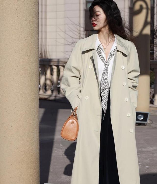 这个春天，你要有一件“法式衬衫”，*潮学**人这样搭，好美