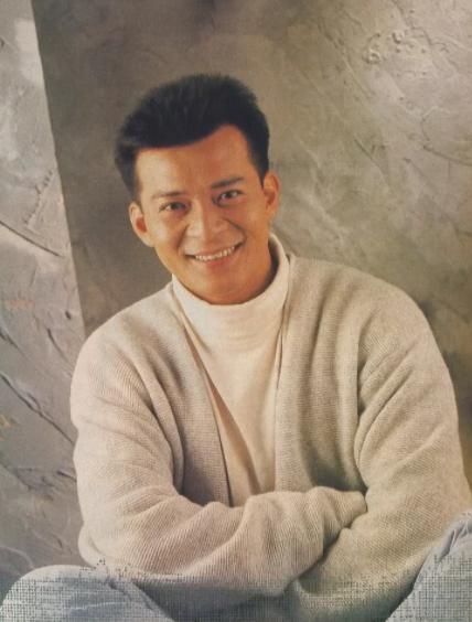 10位出轨男星的老婆与小三对比,唯一允许妻子出轨的男星