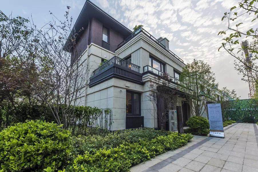 上海新房首套首付,上海首付100w建议在哪买房