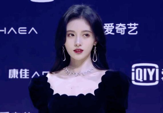戴森小米高速吹风机,戴森吹风机智能控温