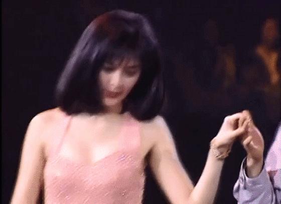 70岁罗文导演病逝，他电影里的女主钟丽缇，关之琳，今何在？