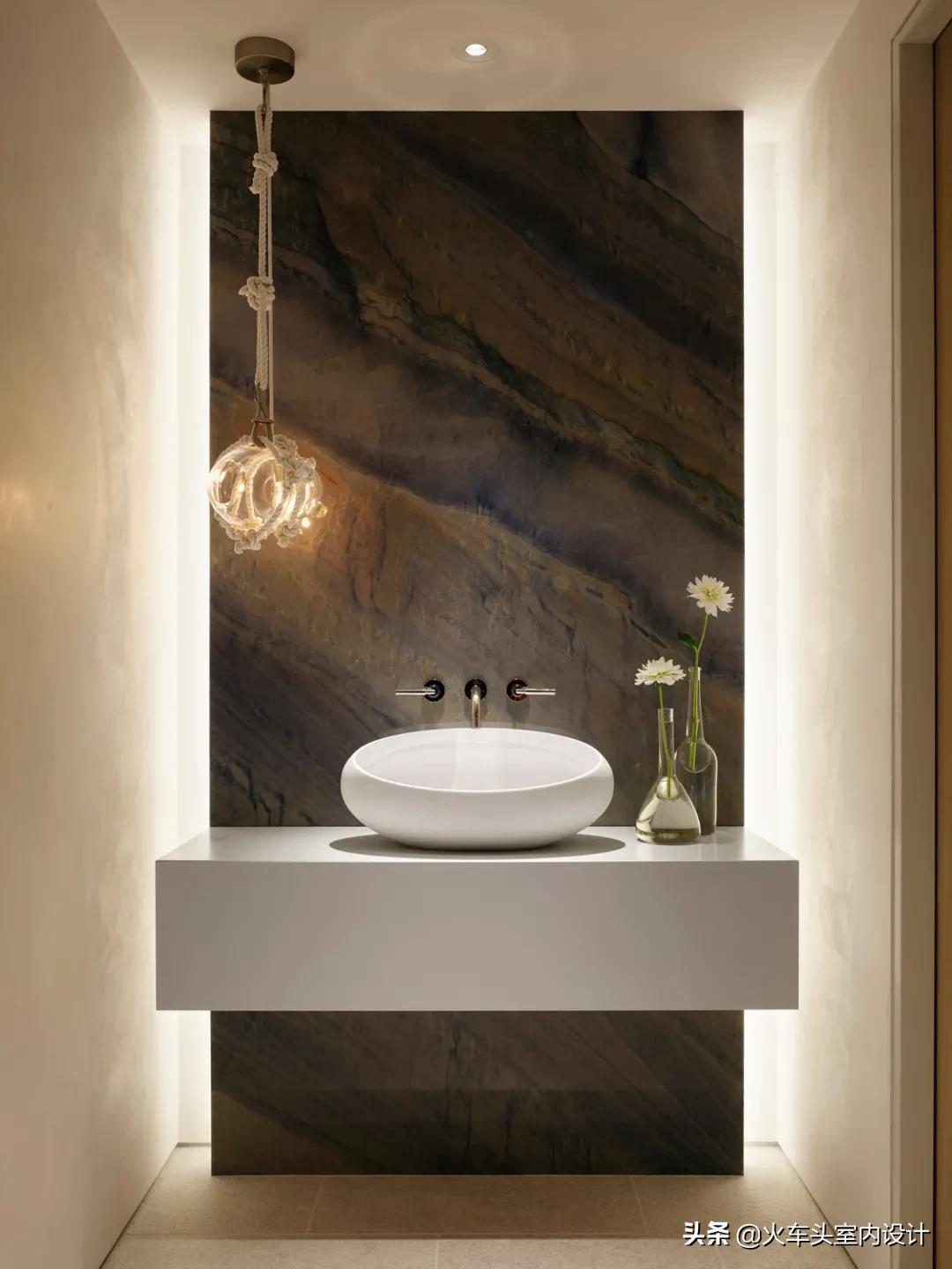 新作|在新旧之间穿梭