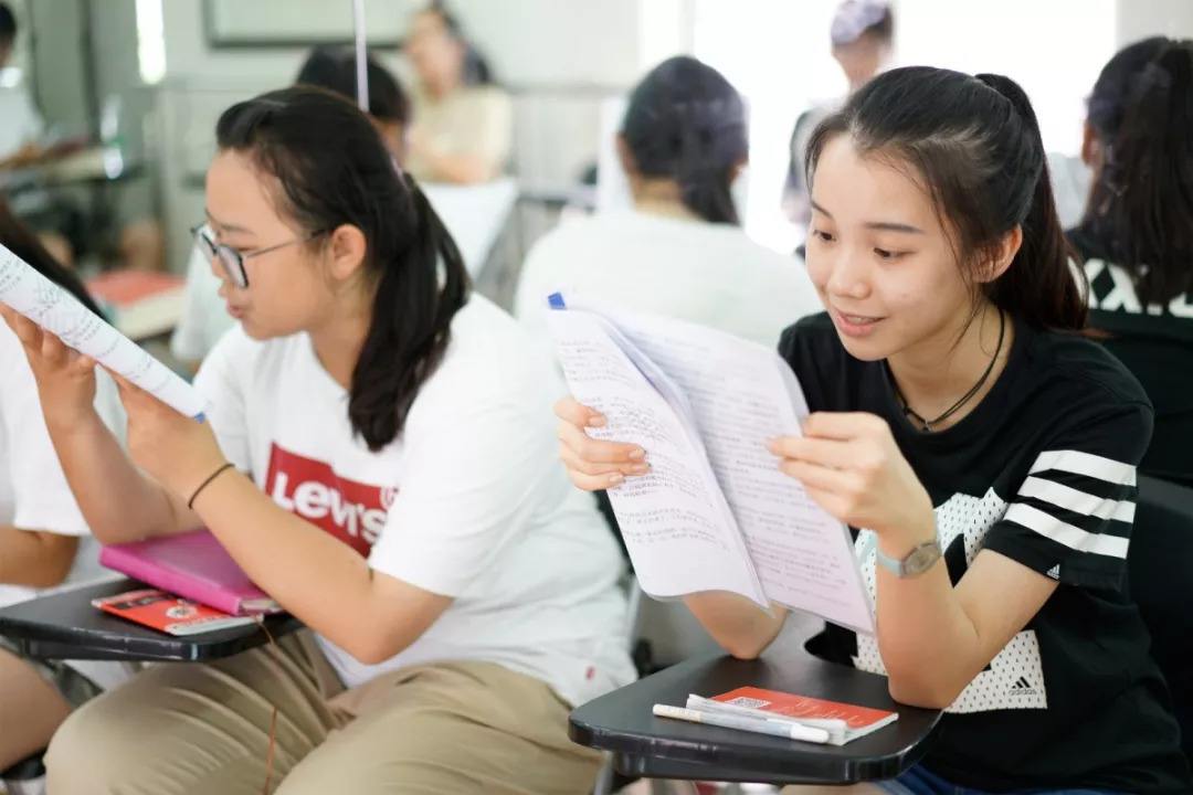 2019高考复读填报志愿,2023高考落榜考生如何填报志愿