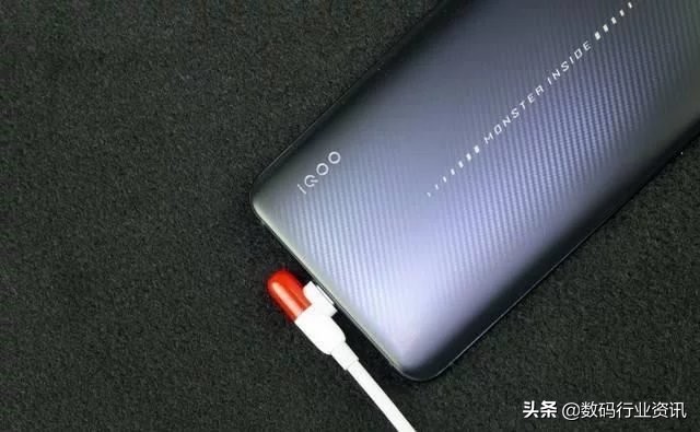 oppo和vivo现在有什么关系,oppo和vivo到底是什么关系
