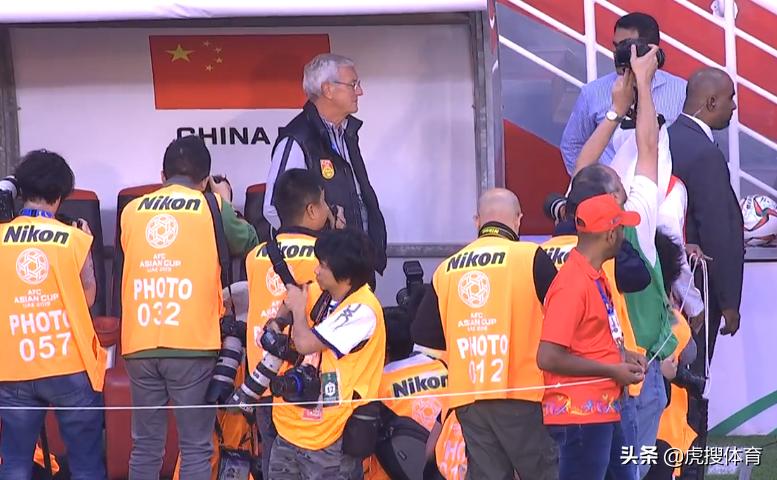 1分钟6名国脚执行4个战术！看看武磊进球前里皮战术怎么设计的