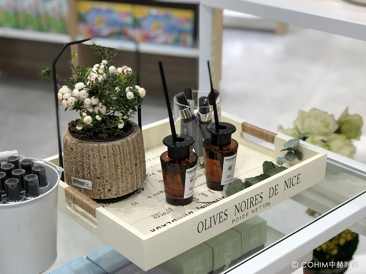 她用11家分店，诠释生活馆的黄金时代