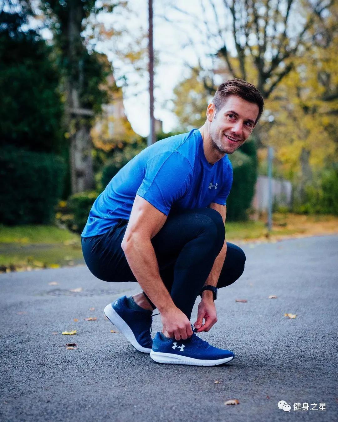 酷似海王的男模,酷似陈冠希的肌肉男