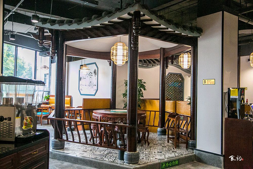 1块钱撸四盘！薄如蝉翼的蝴蝶鱼片，让你一口鲜掉眉毛！