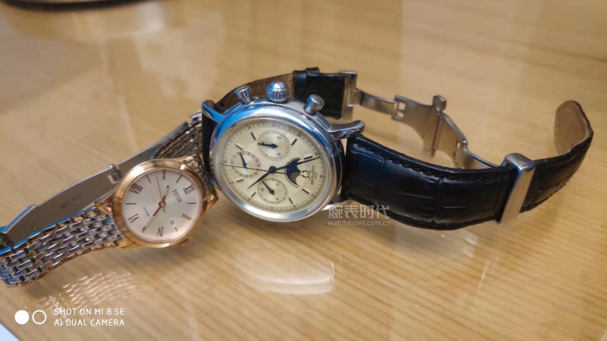 最常见的情侣表,情侣表素材