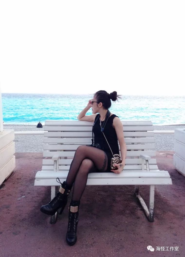 在法国留学的中国学生,在中国生活8年的法国小哥回国后