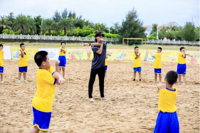 2020海南沙滩足球明星公开课开课啦！前国脚王涛亲自授课