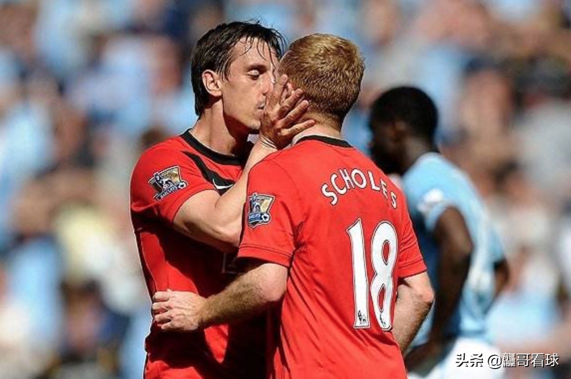 「情人节特辑」借着足球名义表白队友，他们最喜欢选在这种场合