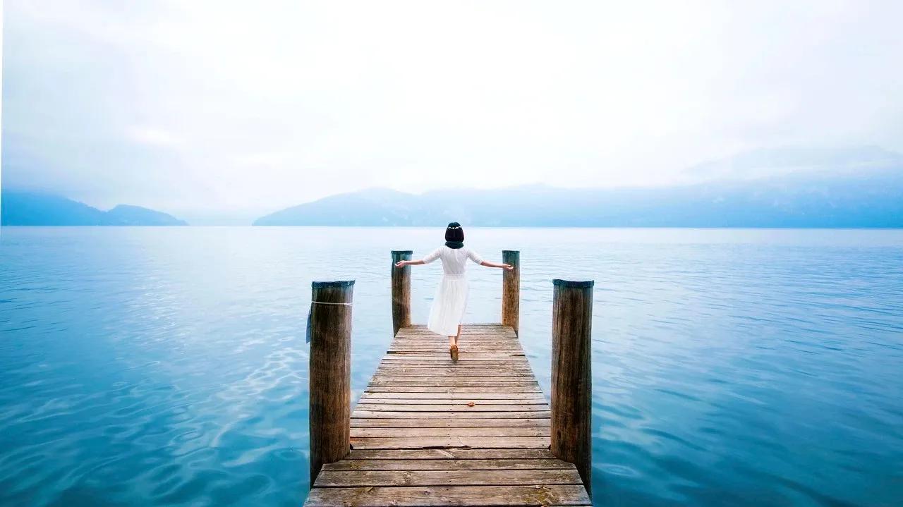 一个人爱不爱你该问什么问题,想知道一个人爱不爱你的聊天记录