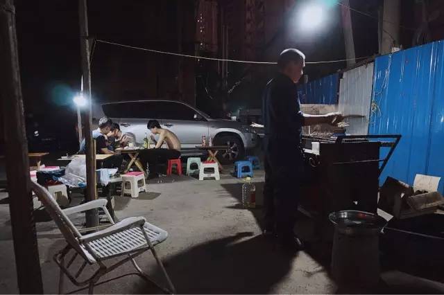 长沙不起眼小吃街推荐,长沙地摊小吃有哪些