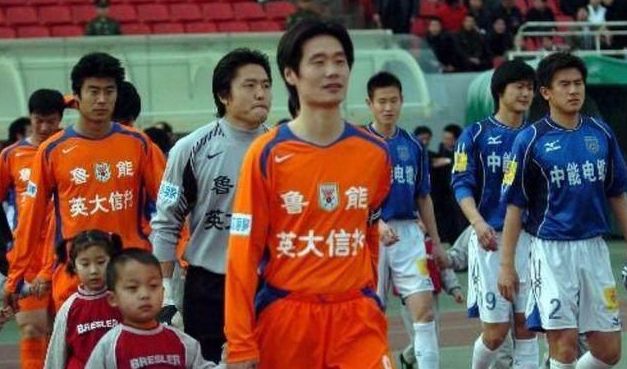 一生一队一人一城传奇,一生传奇致敬视频