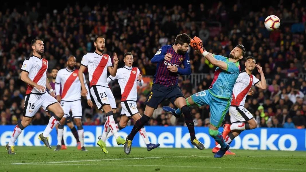 红蓝勇士，不惧电闪雷鸣