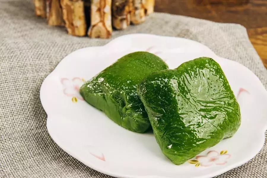 这两家朴实的青团，秒掉了市面上各种作妖对手...