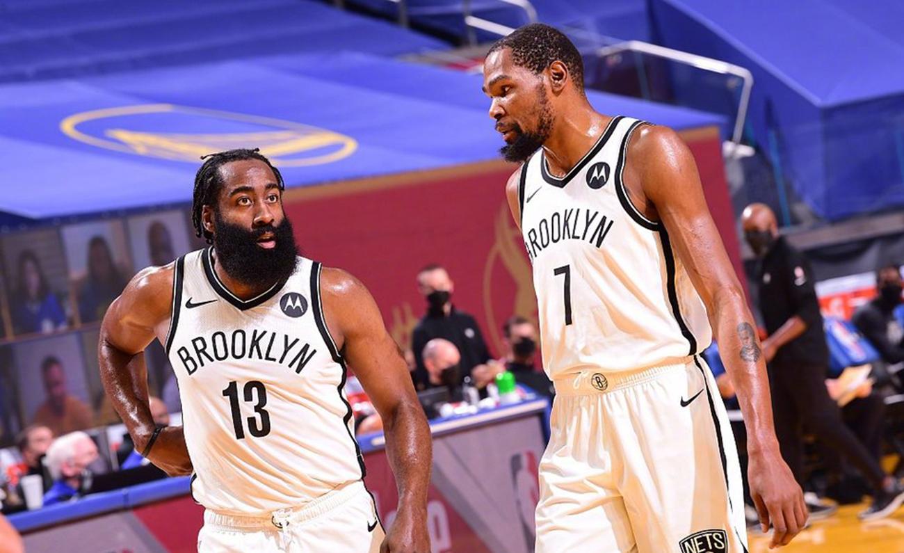 库里最强赛季vs詹姆斯最强赛季,nba新赛季年薪top10库里傲居榜首