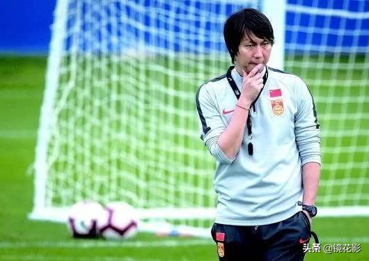 李铁担任国足主帅新闻发布会,李铁担任国足教练第一次集训名单