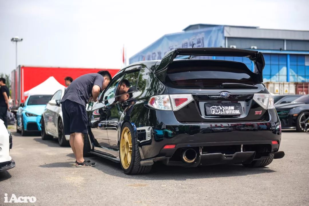 六一儿童节大朋友小朋友一起嗨,六一大朋友与小朋友