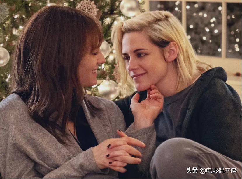 带蕾丝女友见家长？这部合家欢同性电影竟然这么嗨