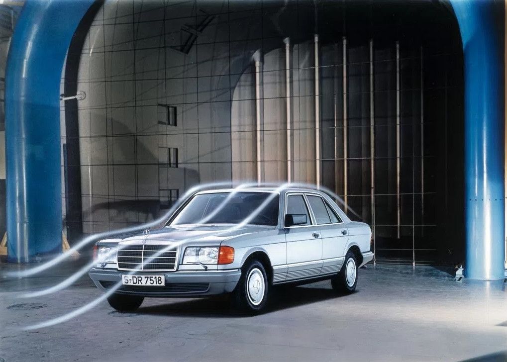 现在汽车底盘,现在的轿车底盘怎么这么低