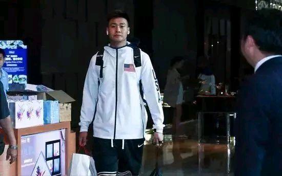 鍛ㄧ惁鍥炲簲澶璇勮,鍛ㄧ惁澶鎵硅瘎