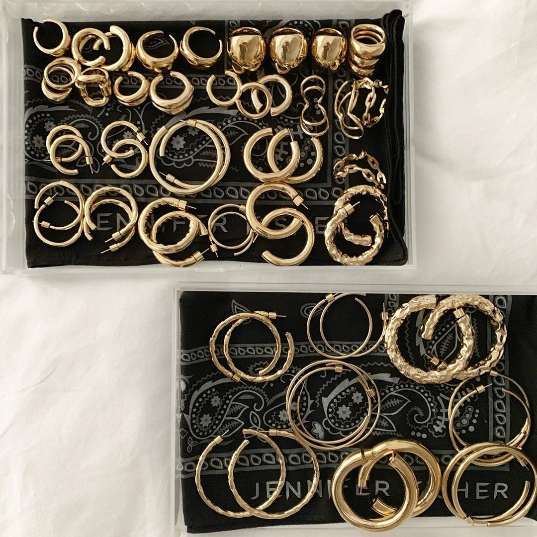 不差钱的女人的特点,为什么那么多人都喜欢佩戴耳环