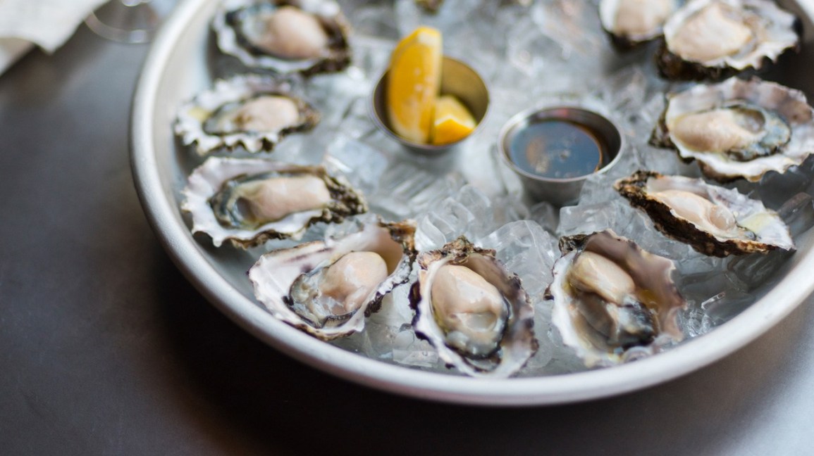 多吃这四类食物改善抑郁,什么食物可以改善抑郁和焦虑