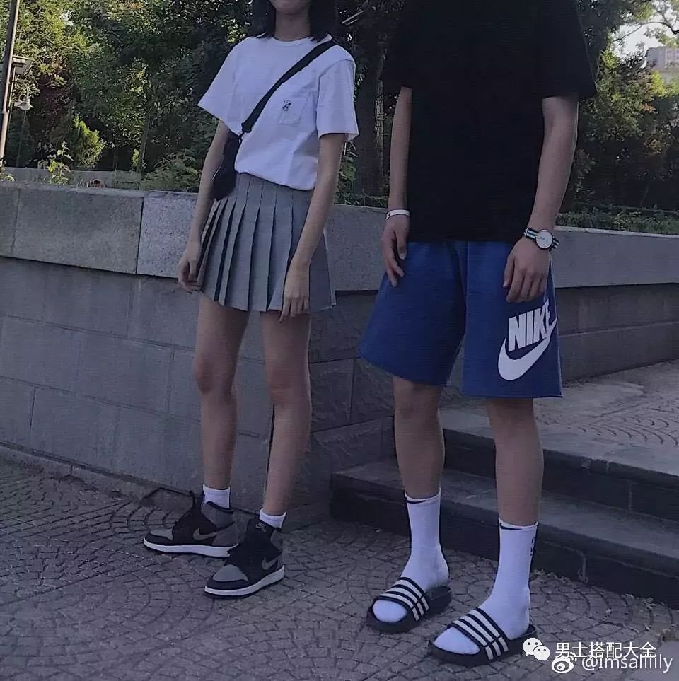 袜子也能搭配出潮流,选对袜子比穿好鞋更重要