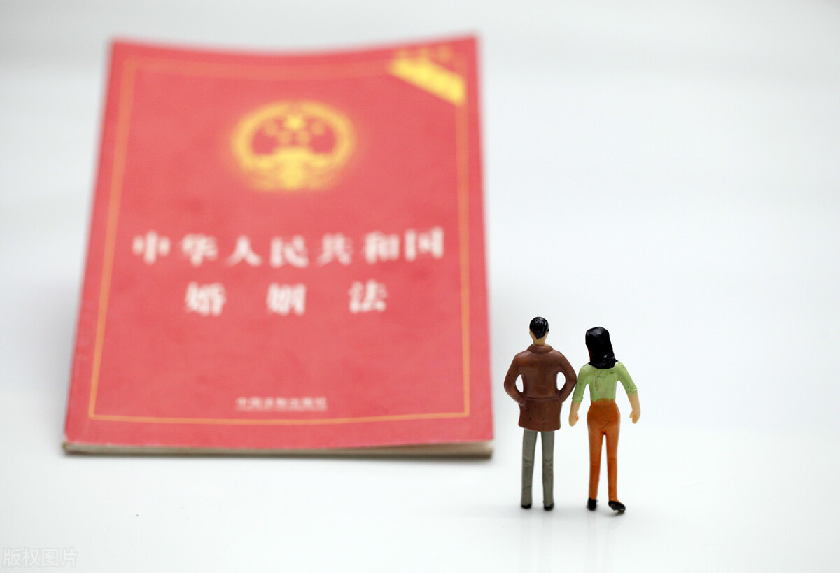 与未成年女性发生x生活，犯罪违法吗？对于女性的伤害有多大？