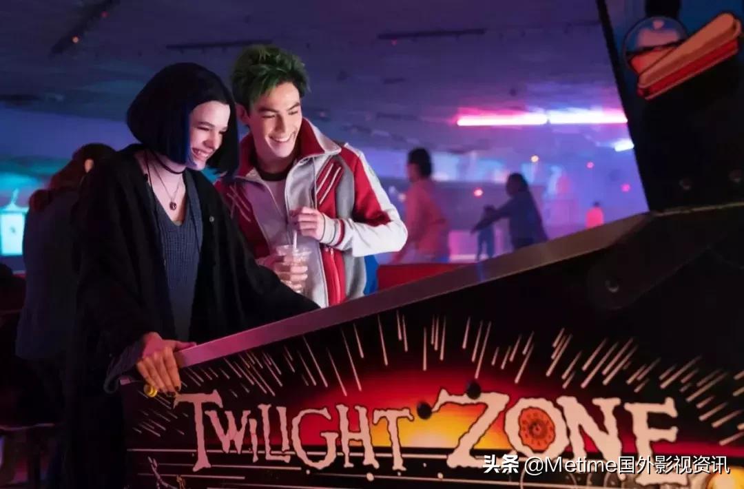 安利一部DC首部原创美剧——《泰坦》第一季